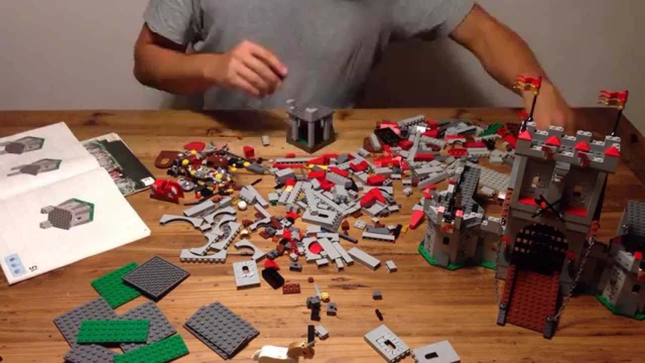 LEGO Kingdoms 7946 King's Castle -Timelapse Build