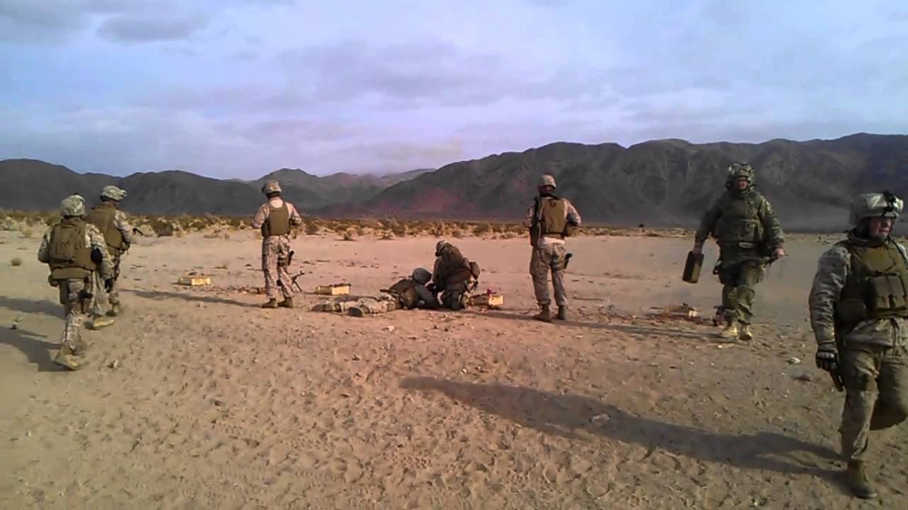 US Marines training on Soviet PKM light machine guns