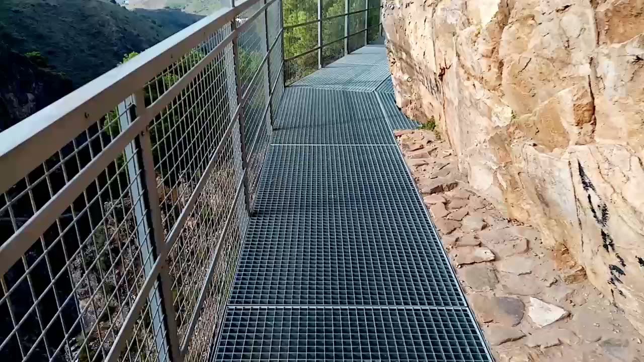 Canillas de Acietuno to Sedella.