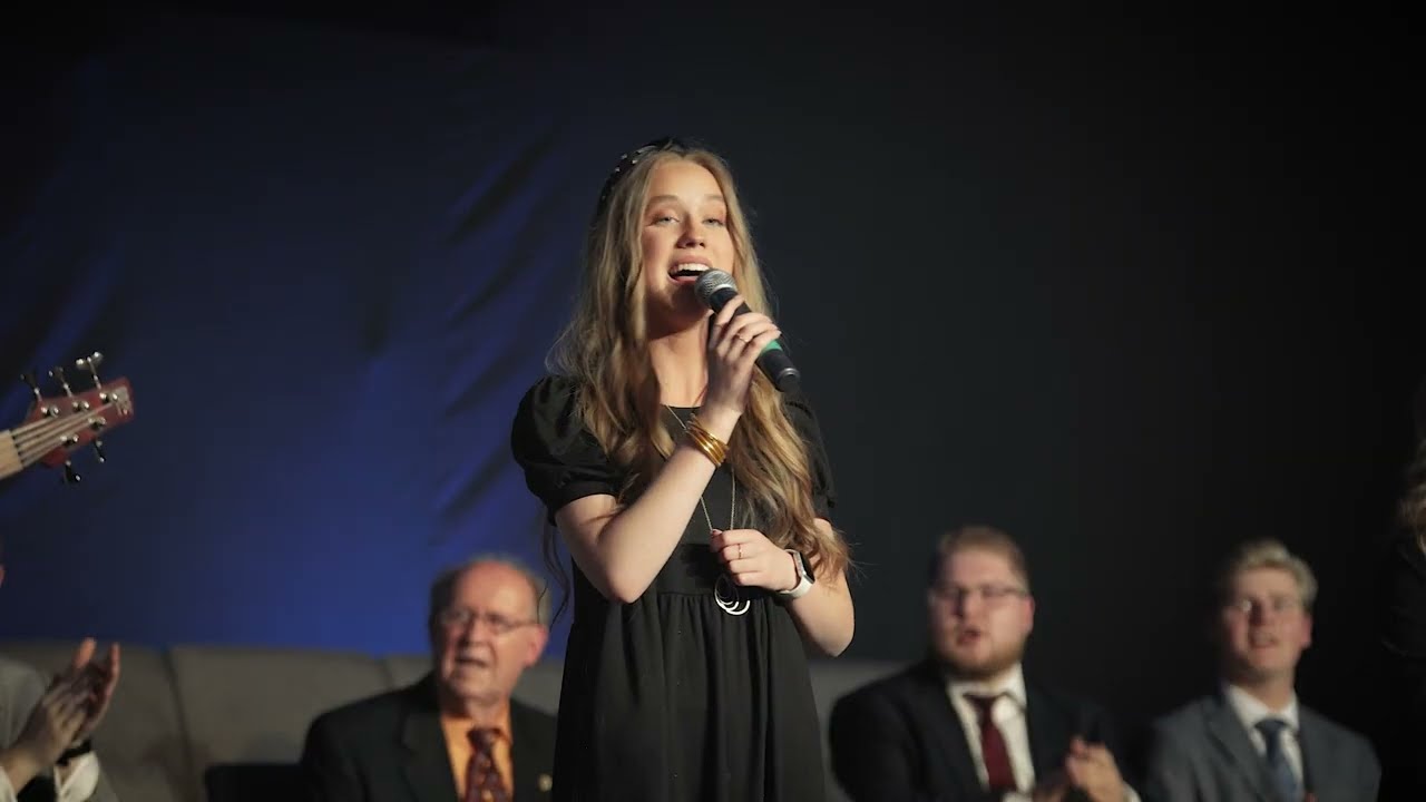 Nathaniel & Gracie Hobbs - Hallelujah, I'm Going Home feat. The Rogers Family