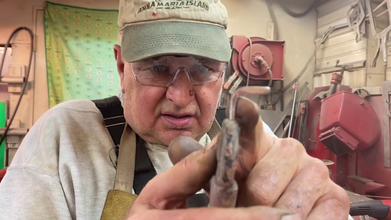 WORKSHOP BUILDING TIPS with Don Campbell, foot pedals, shift levers, steering wheel and finishing.