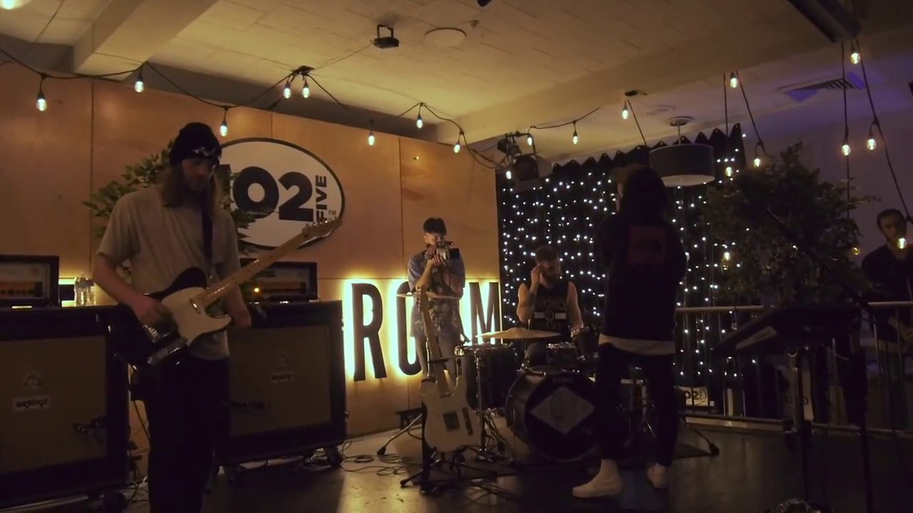 nothing, nowhere .- ruiner (Live in Columbus)