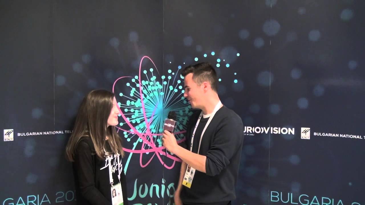 escXtra interviews Aimee (Ireland at the Junior Eurovision Song Contest 2015)