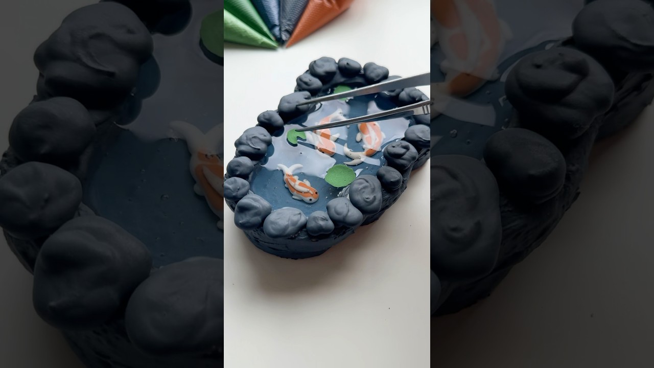 Koi pond cookie🐟🪨 everything linked in my bio #cookiedecorating #oddlysatisfying #asmr