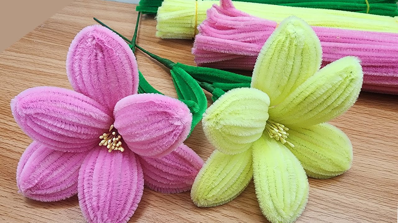 DIY | How to make a simple Lily flowers from pipe cleaner | flowers tutorial by handcraft sreyneang