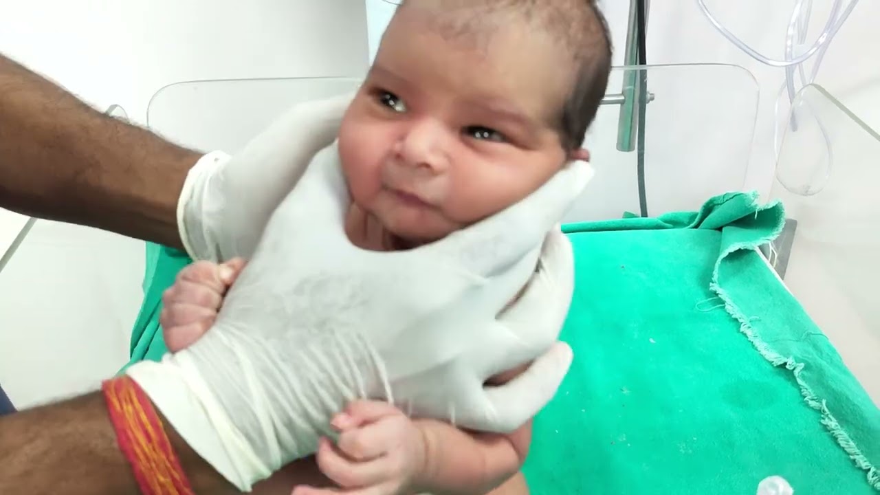 So Cute! 🥺 Hungry Baby's Reaction to Milk Bottle | Non-Stop Crying to Happy 🍼