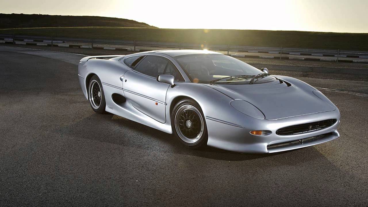(Amiga 500 Music) Jaguar XJ220 - Car Repair Menu (Remastered)
