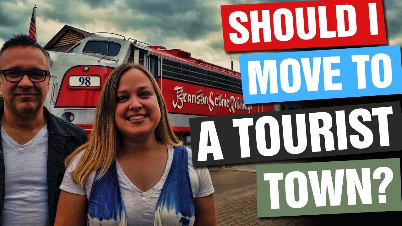 NINE Reasons to Live in a Tourist Town like BRANSON, MISSOURI!