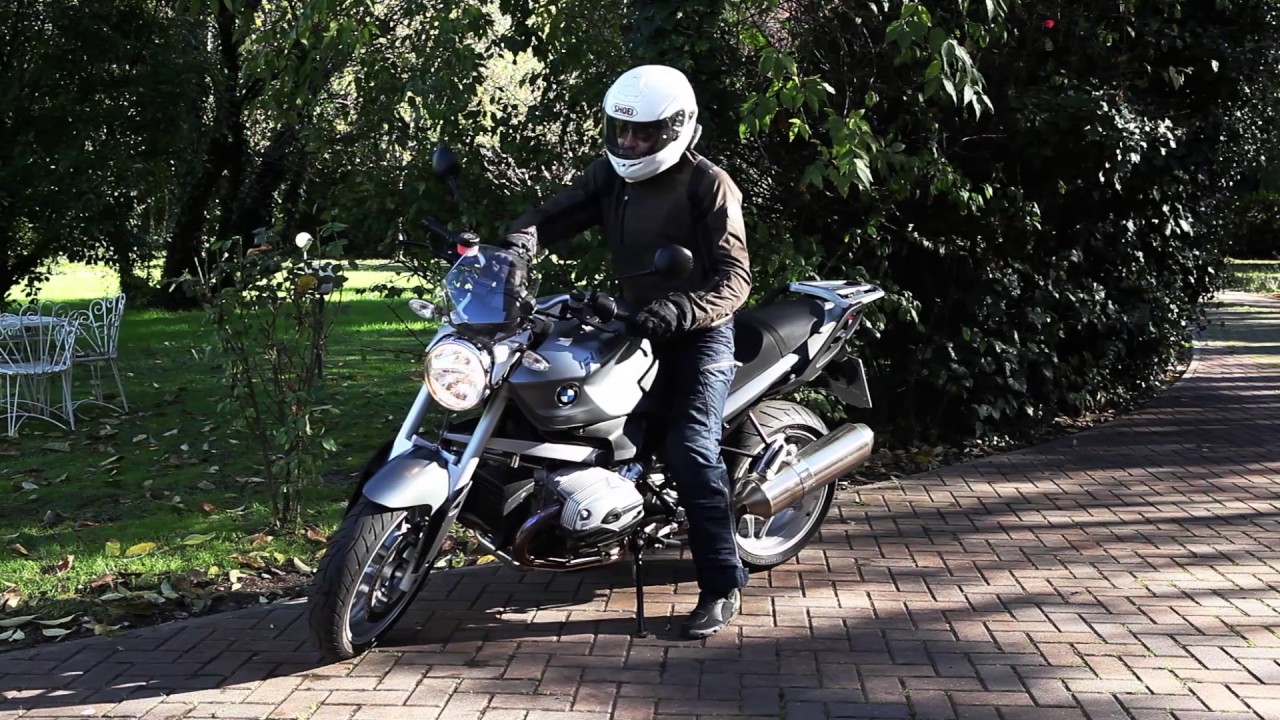 META TRAK T30 installation to motor cycle video