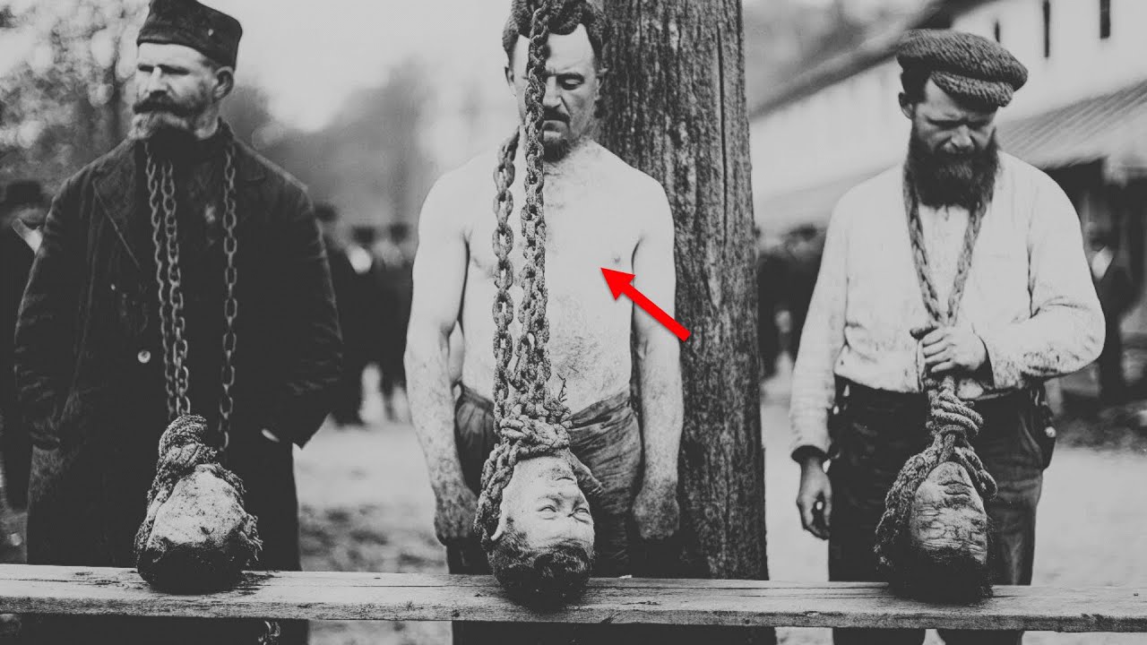 100+ Rare Old Photos That Were Never Meant for Public Eyes | History Unseen
