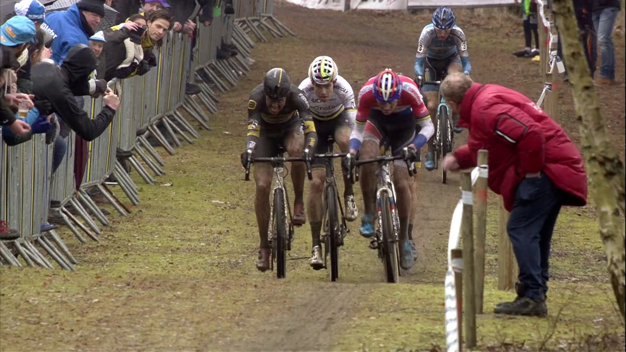 Van der Poel rondt spektakelcross af in Lille (DVV Verzekeringen Trofee)