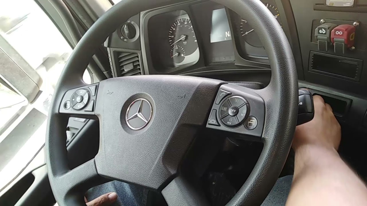 Camión Mercedes Benz AROCS 4848 Parte 01 / Truck Mercedes Benz AROCS 4848 Part 01