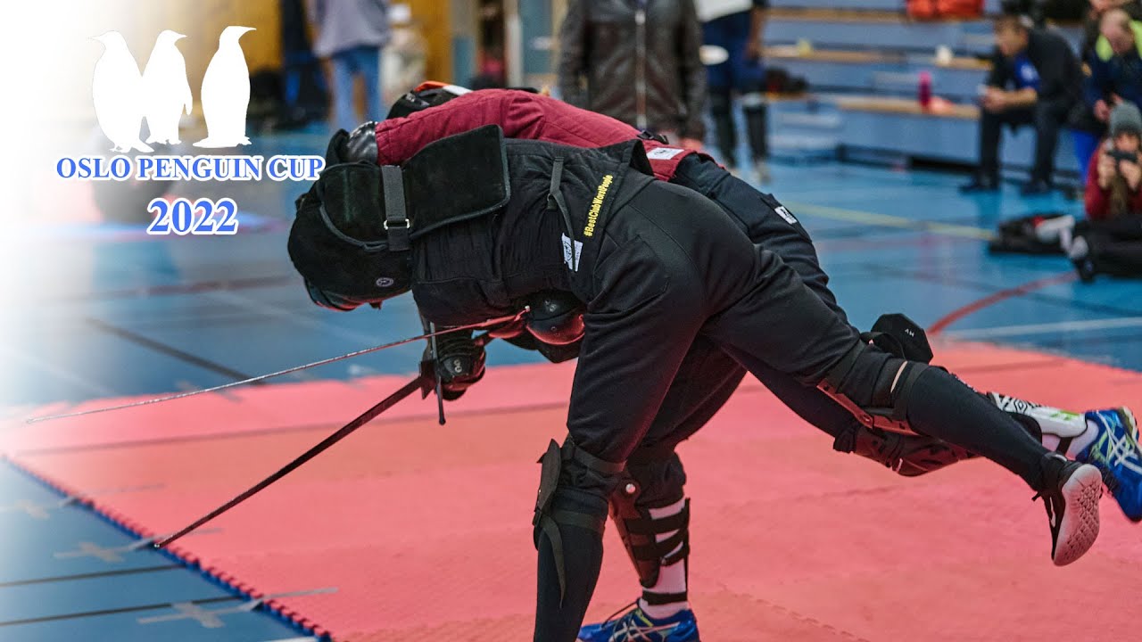 Minna Vasarainen (red) vs Hanne Eik Pilskog (blue) - Oslo Penguin cup 2022-HEMA Women Longsword Gold