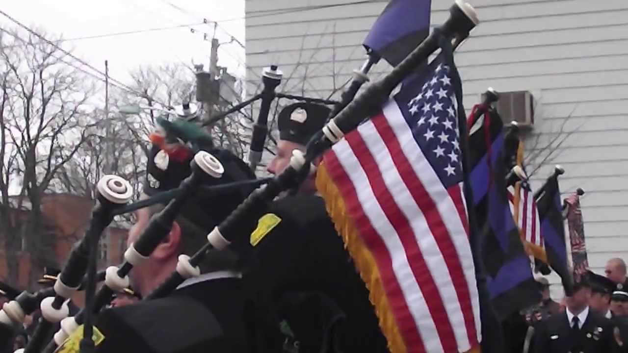Bagpipers playing Going Home