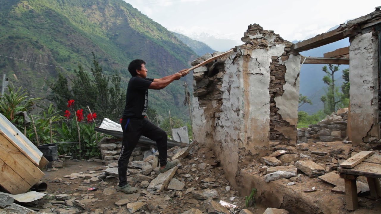 The Ultimate Do-It-Yourself Challenge: Life After An Earthquake