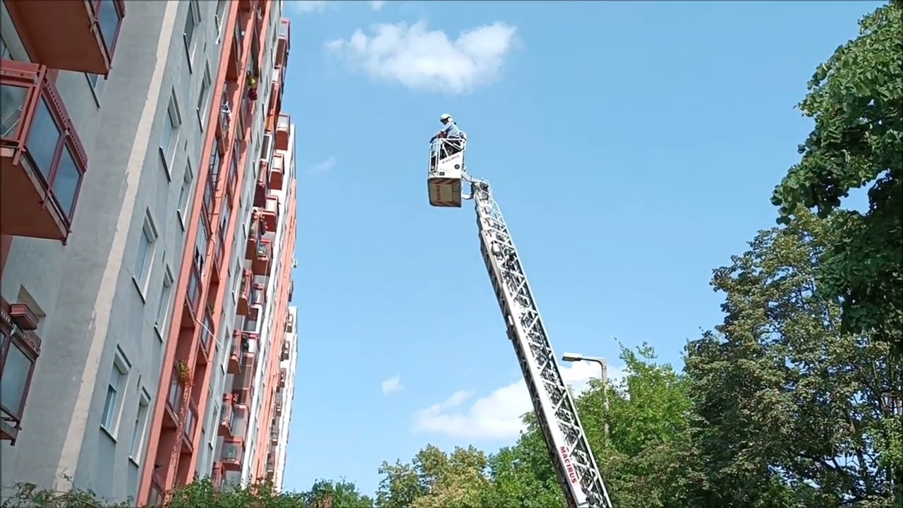 Tűzoltók akcióban - Debrecen