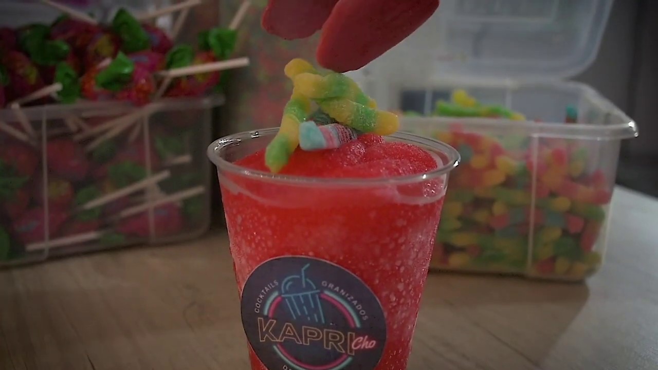 C&oacute;cteles Granizados con Licor y sin Licor