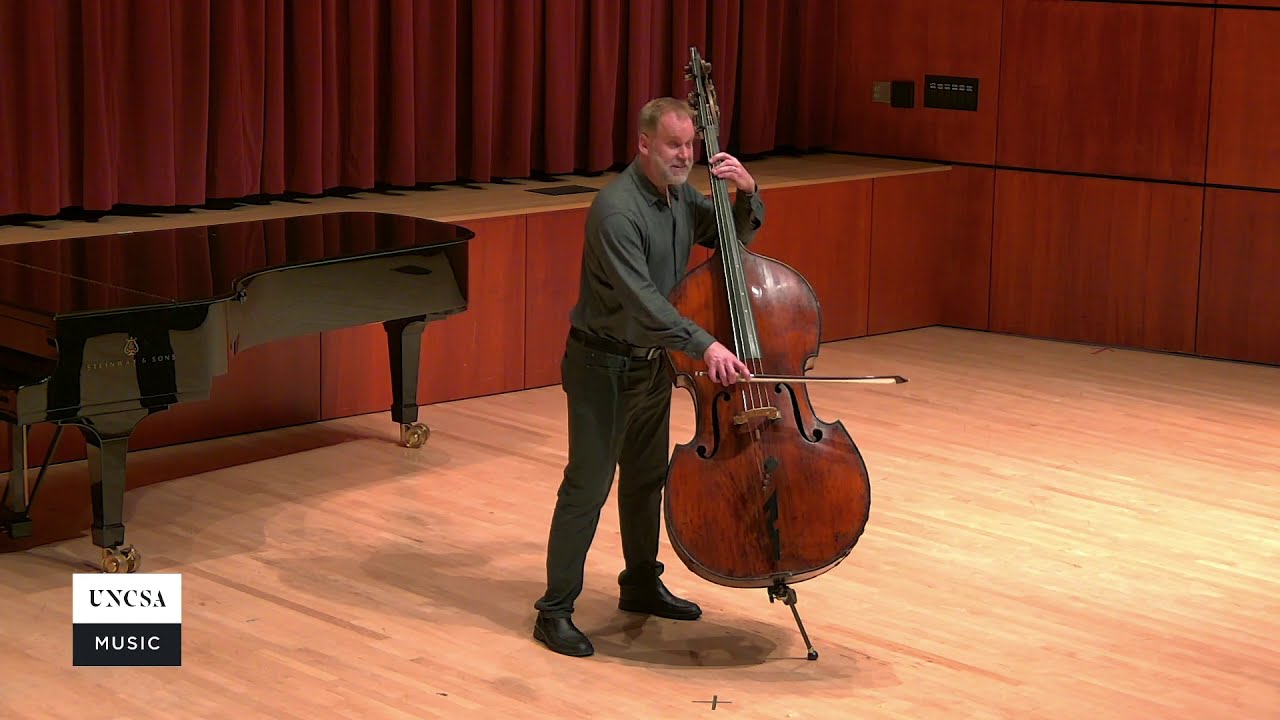 Double Bass: Thought on Standing or Sitting with the Double Bass - Paul Sharpe