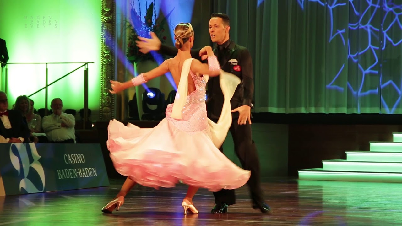 Welttanz-Gala 2017 Baden-Baden | Simone Segatori & Annette Sudol | Wiener Walzer