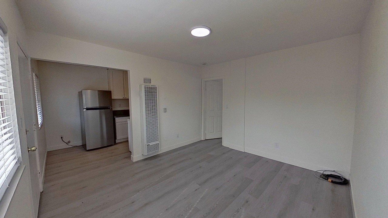 FOR RENT: 619 Walnut St - Unit C, Santa Ana!