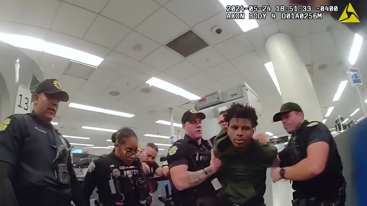 Late Passenger Tries to Force His Way Through TSA Checkpoint
