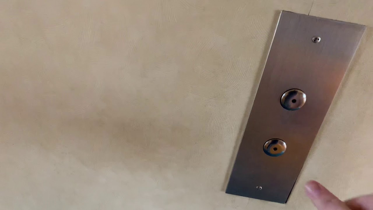 Fast and Fun Scenic Elevators at the Hyatt Hotel Phoenix AZ