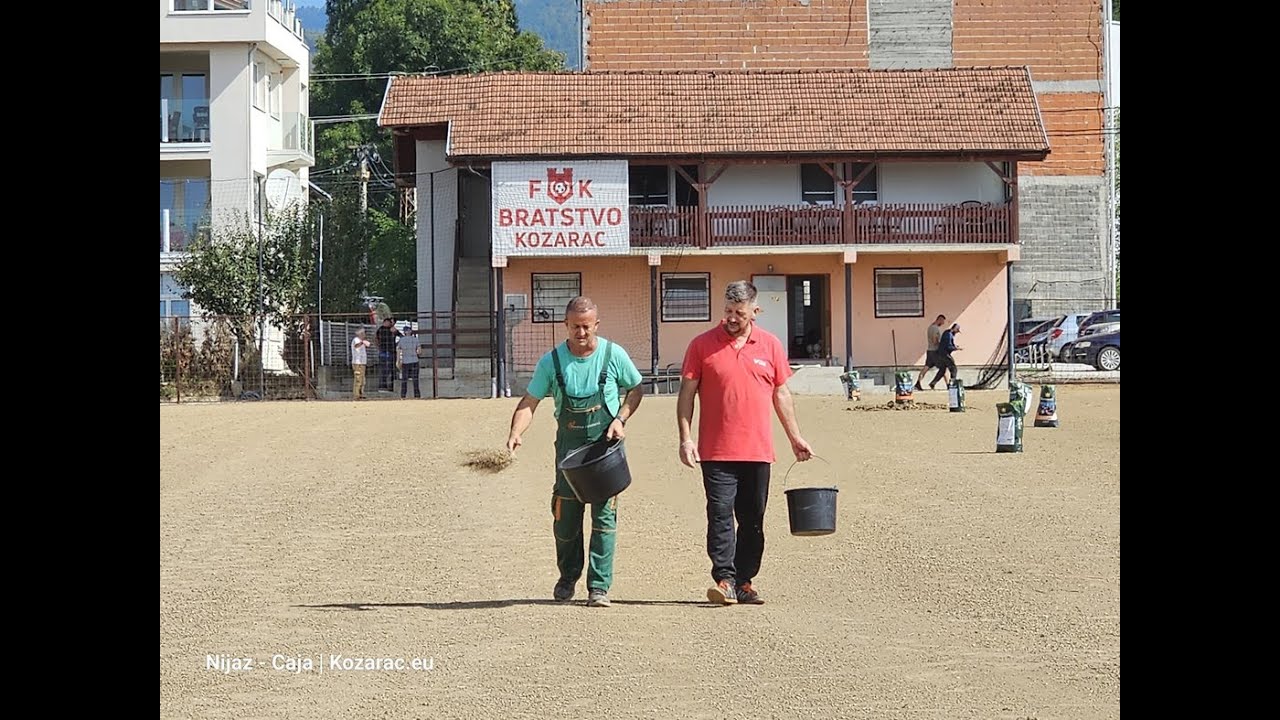 Posijali smo travu Kraljica na igralištu FK Bratstvo Kozarac