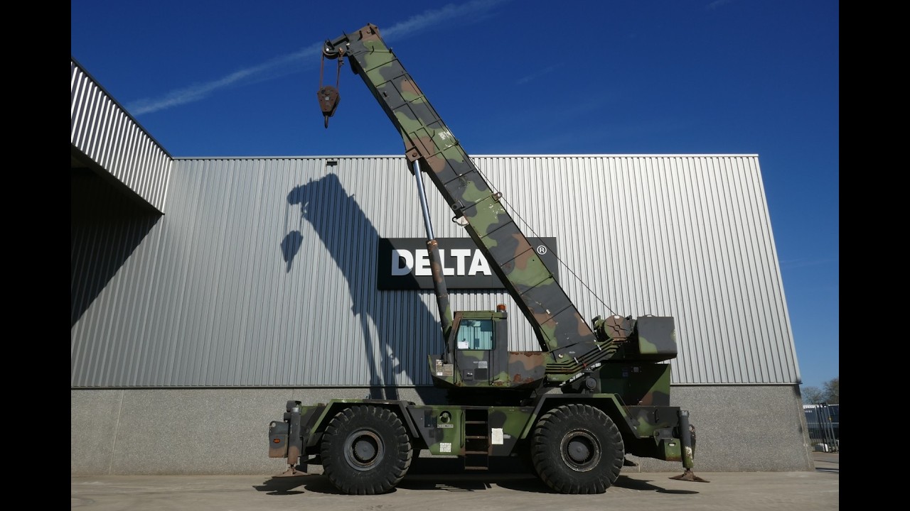 Demonstration video Grove RT875 Rough Terrain Crane