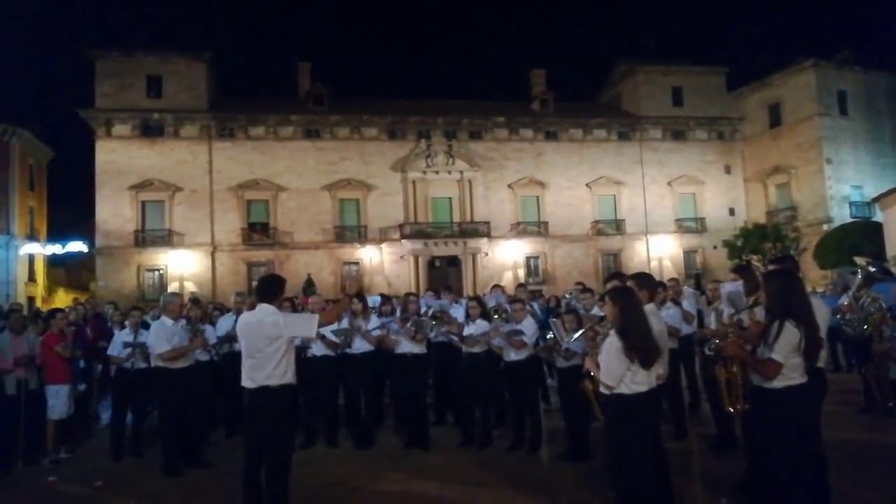Canción El Paseo La Arboleda en el Pregón de Almazán