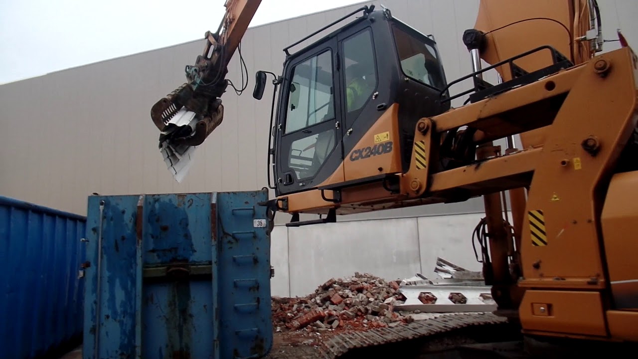 CASE CX240B KONINGS DEMOLITION IN ACTION