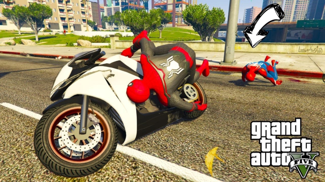 GTA 5 Amazing Spiderman Bike Jumps /Stunts, Failed, Epic, Jump, Motorbike Crashes, caídas y saltos#2
