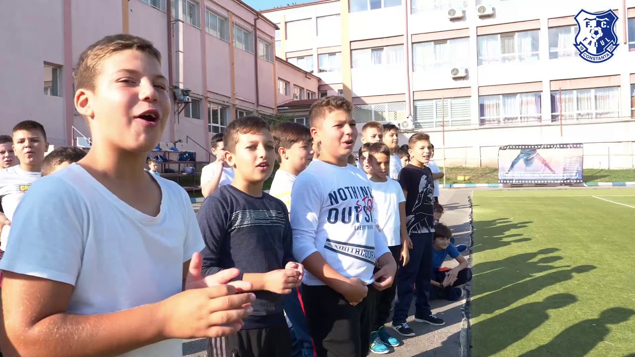 „Joacă fotbal cu FC Farul Constanța”, la Școala „Grigore Moisil” din Năvodari