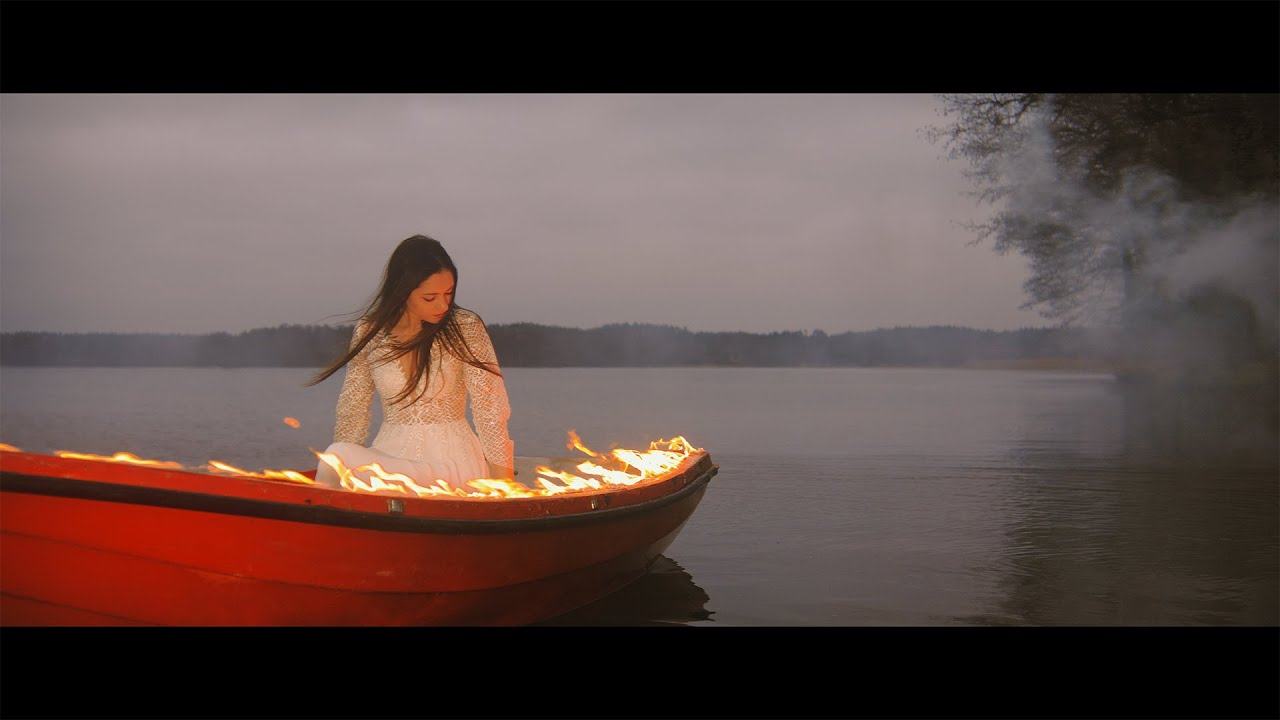 Natalia Turzyńska feat. ArEs, Bonson - Ogrzej Mnie (prod. Foux)