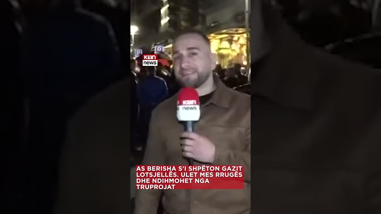 As Berisha s'i shp&euml;ton gazit lotsjell&euml;s. Ulet mes rrug&euml;s dhe ndihmohet nga truprojat