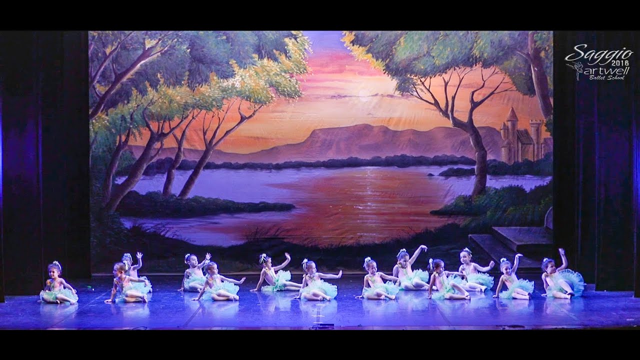 Coreografia "La Bella Addormentata" - Corso di Propedeutica 3/4 anni | Artwell Saggio 2016