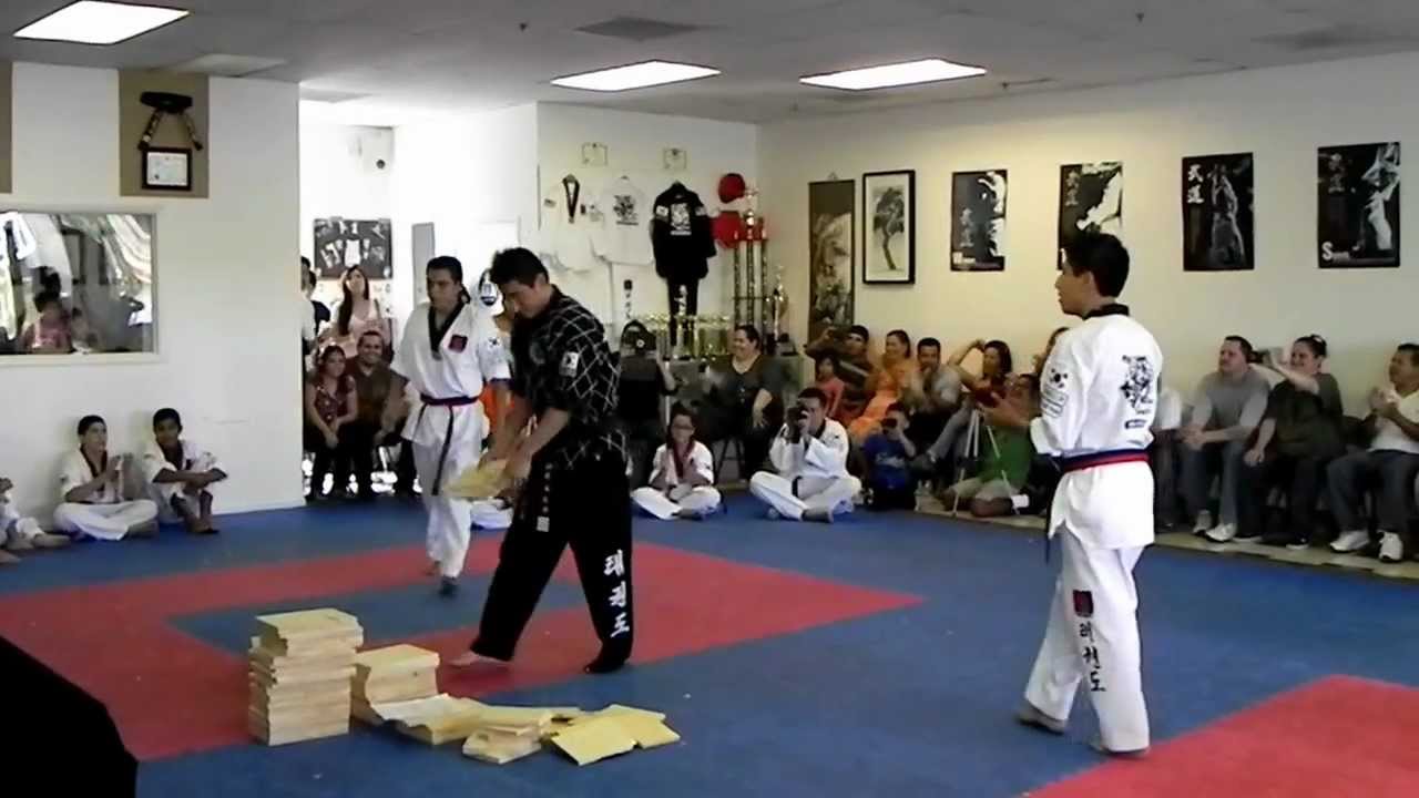TaeKwonDo Black Belt Test-Board Breaking
