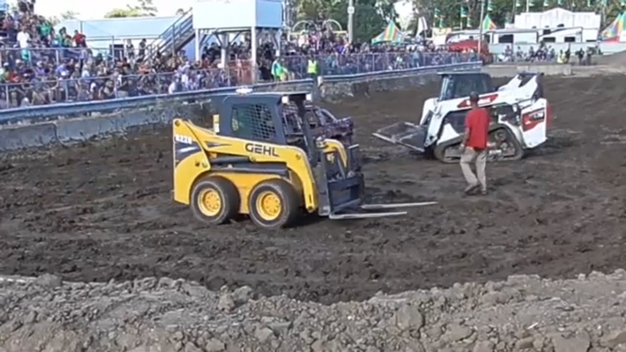 GEHL R220 and BOBCAT T76