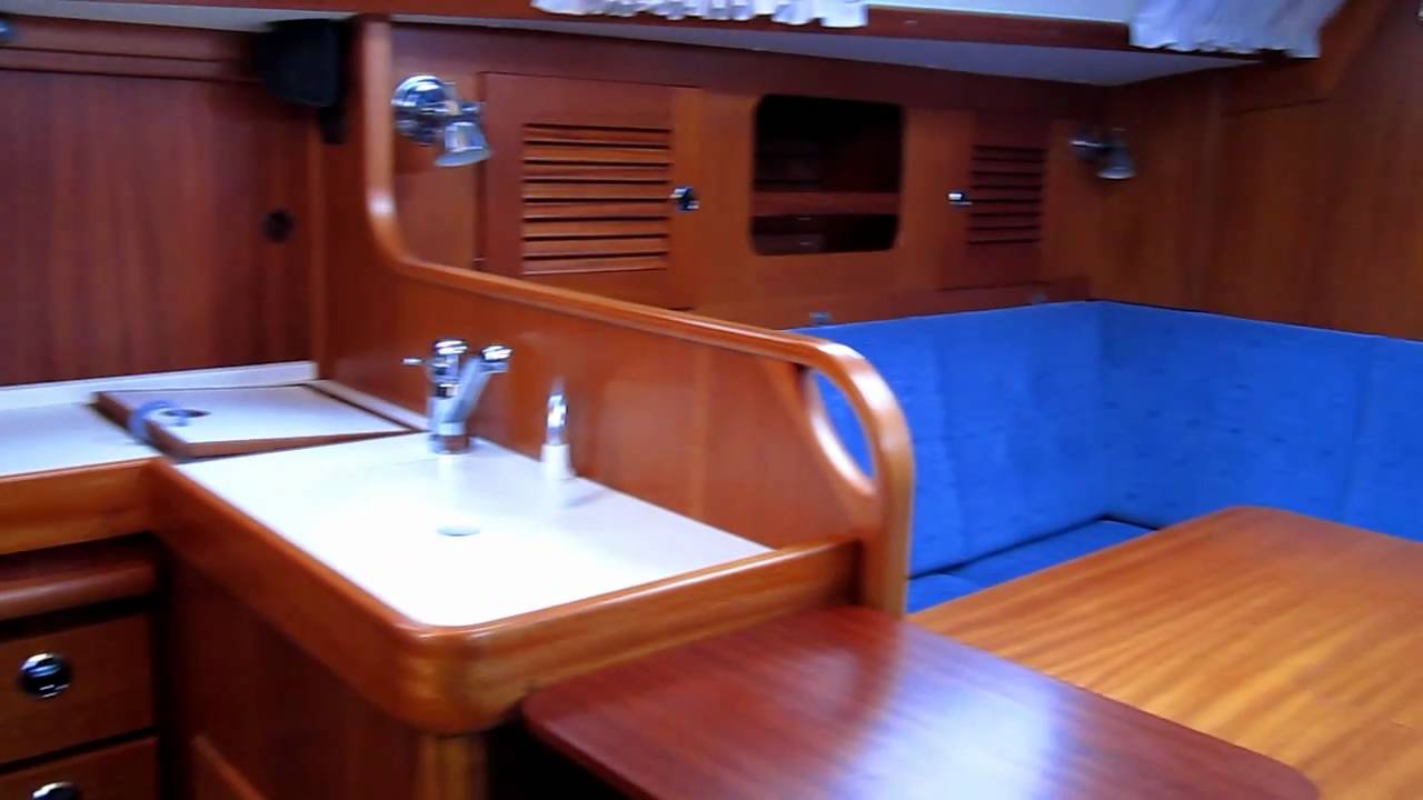 Hallberg Rassy 34