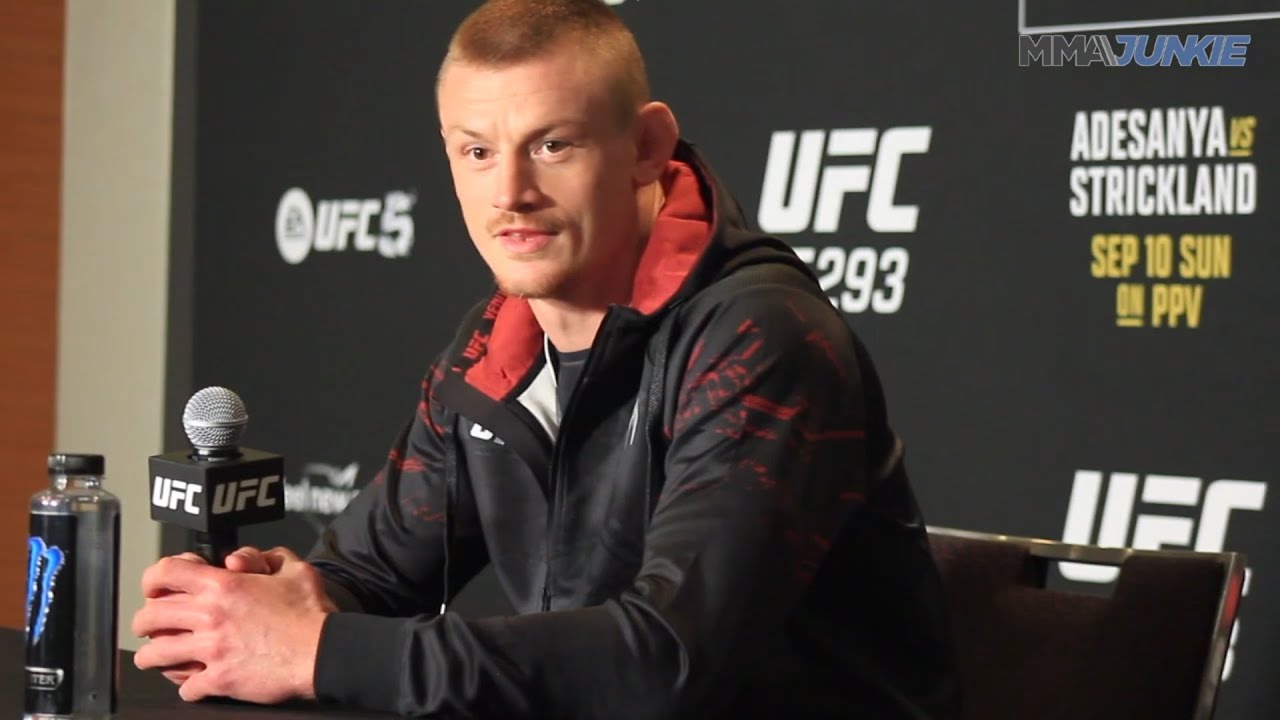 Kevin Jousset s'exprime sur le sparring o&ugrave; il a roul&eacute; sur Adesanya 👏