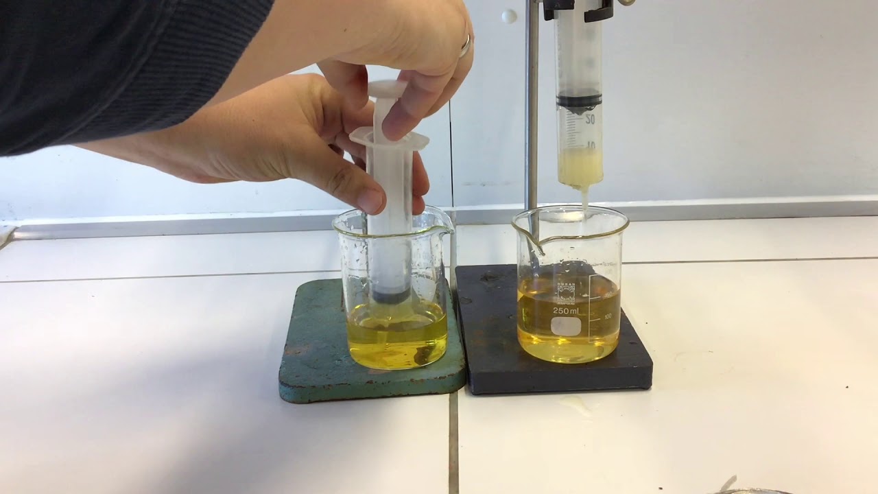 Essigs&auml;ure und Salzs&auml;ure reagieren mit Magnesium