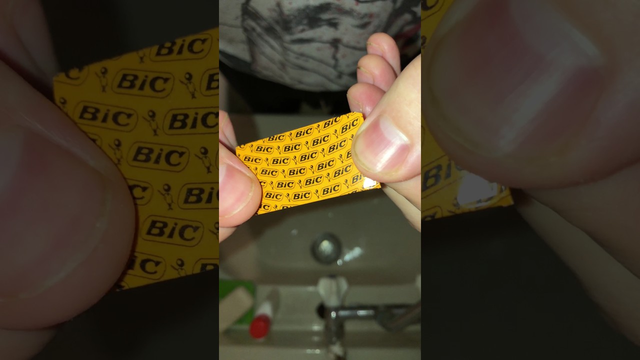 Does BIC shave bad? #asmr #shaving #asmrshave #skincare #asmrbarber #shorts #youtube #blade