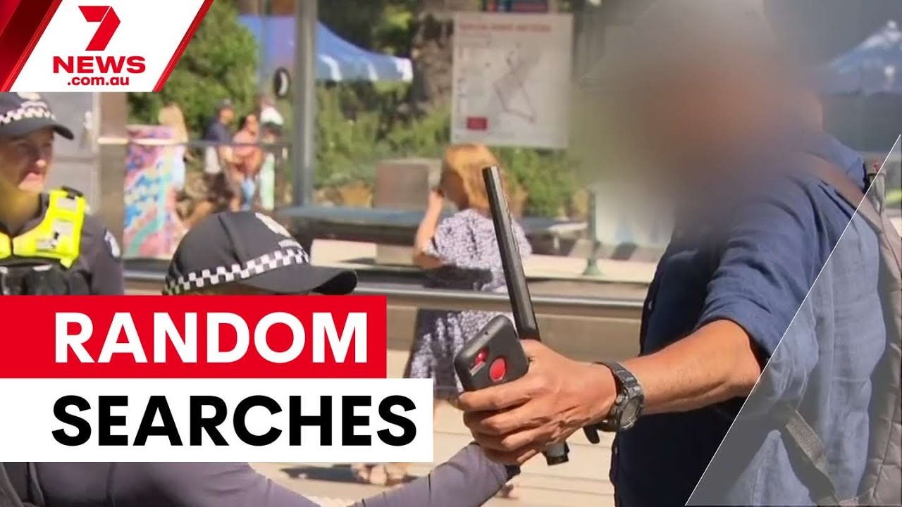 Melbourne's controversial new police search powers | 7NEWS