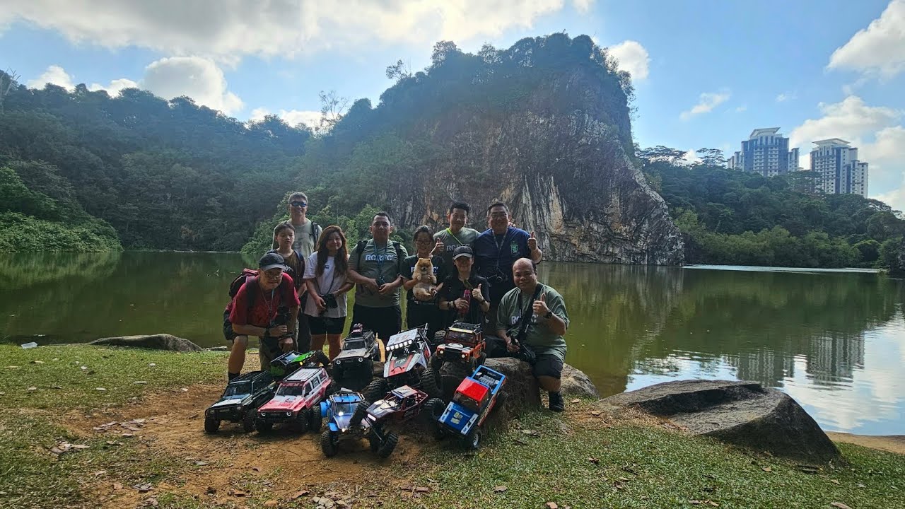 RC CRAWLERS AT GUILING. Yikong Patrol, Axial SCX10, TRX4, D1RC Ti Fury, Yikong Rock Slide