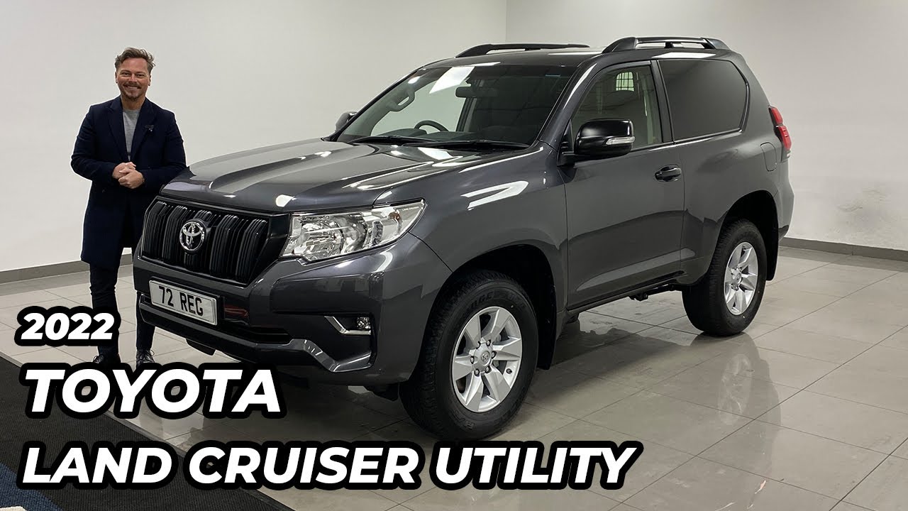 2022 Toyota Land Cruiser 2.8 Utility Commercial (VAT Q)