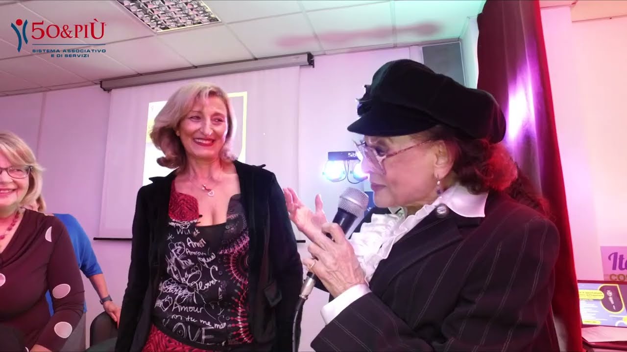 Angela Luce, l’ultima apparizione a Napoli per premio alla carriera: scomparsa, ricordi e funerale