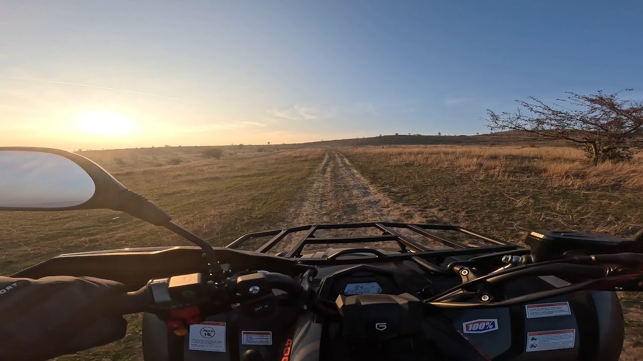 Riding Goes 400s at golden hour🌞