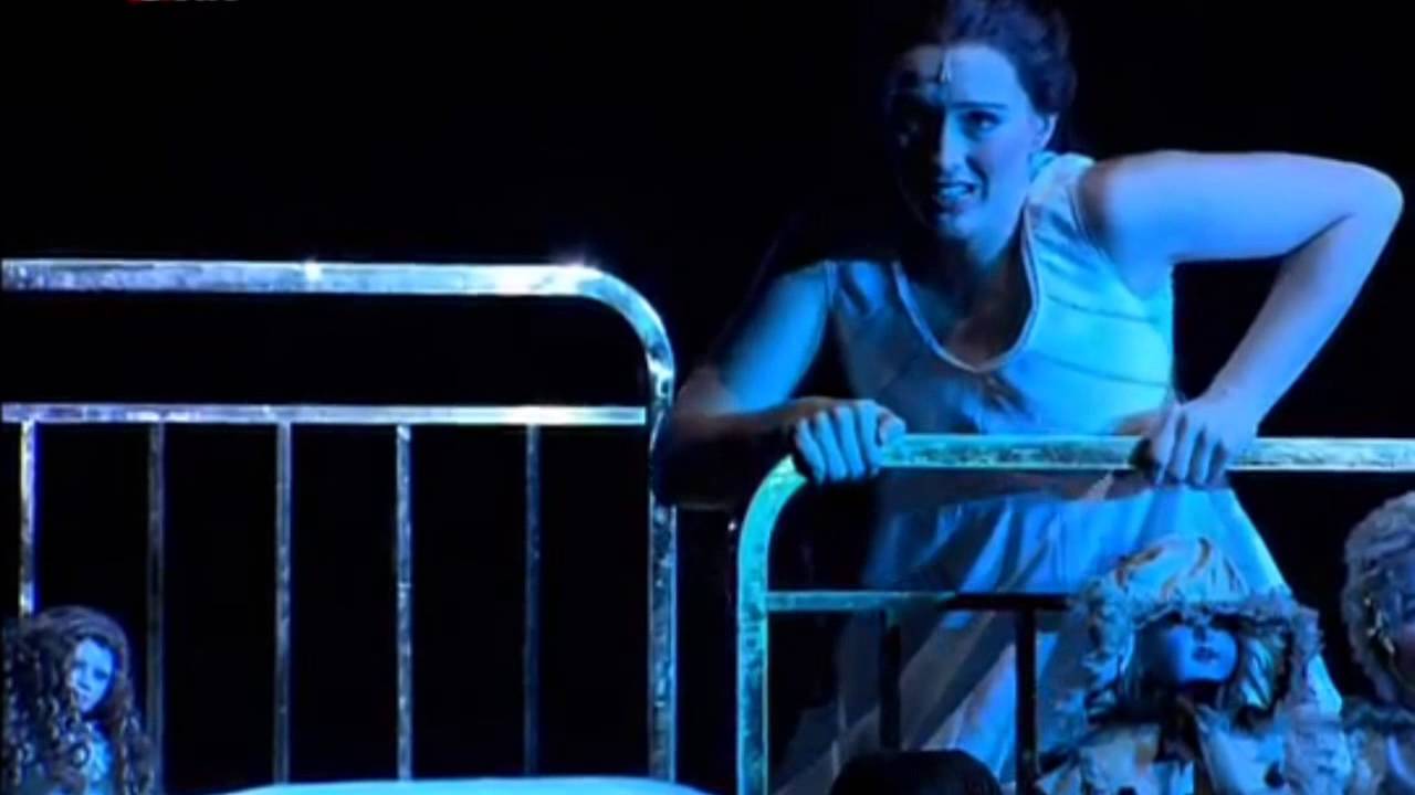 Nichts, Nichts, Gar Nichts - Musical Elisabeth / Annemieke van Dam