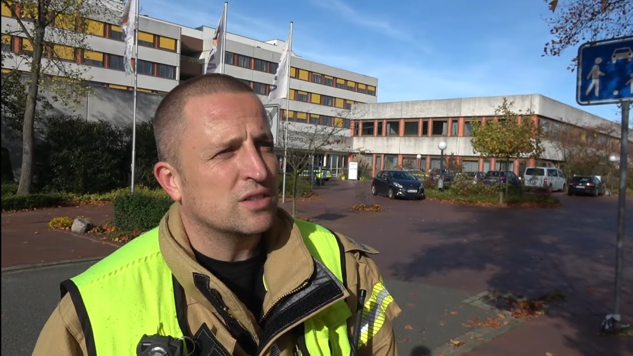 [Feuer im Ameos Klinikum Osnabrück] Interview--Einsatzfahrten uvm!
