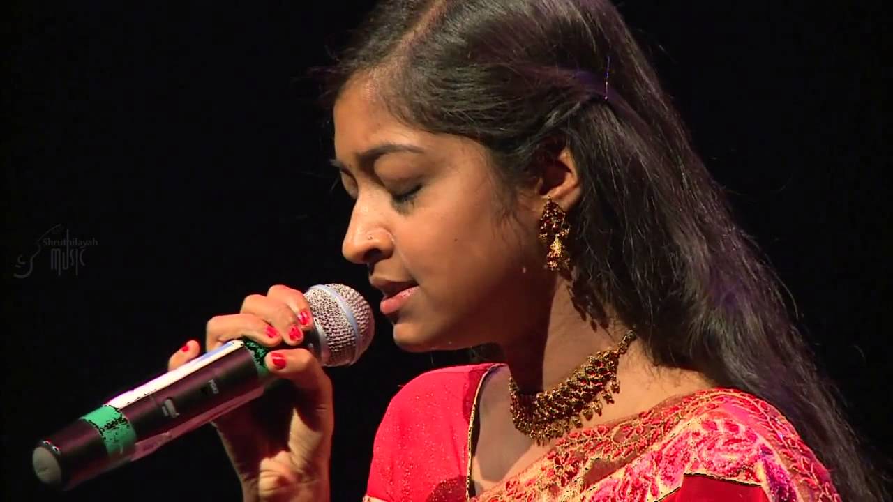 Miss Vellupillai Majuri of Mohan Jewellery Mart in Shruthilayah Vaanampaadikal 2013 - Under 20