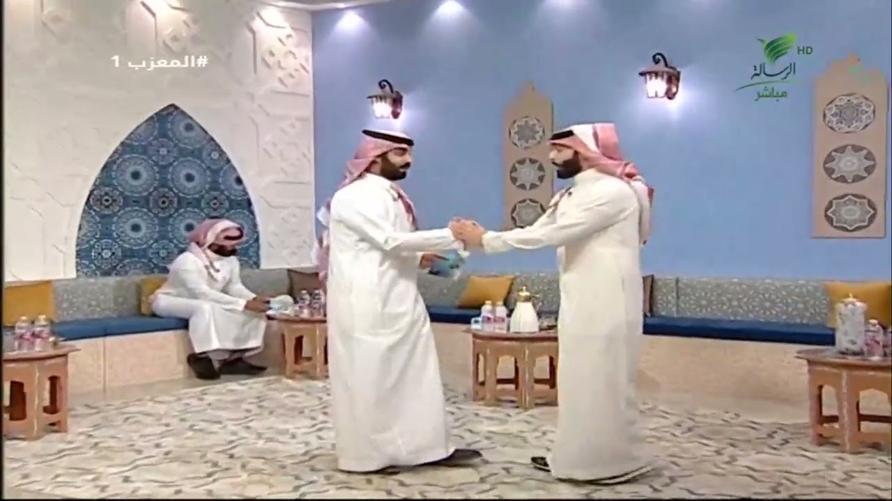 #المعزب1 | محمد ناصر يبدأ برنامج المعزب بالتحدي واستقبال المعزبين
